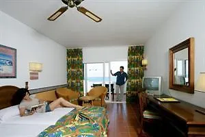 Occidental Royal Club Hotel 4*